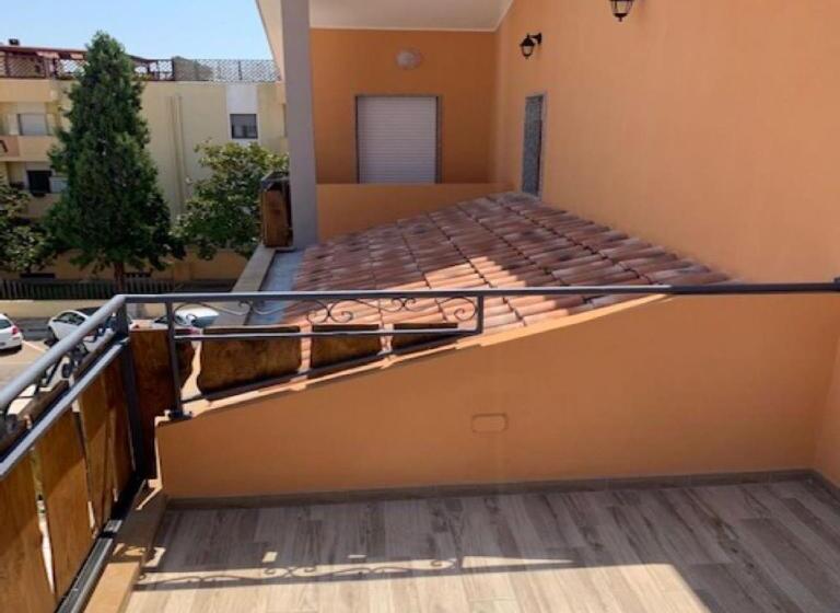 민박 Paradise Home