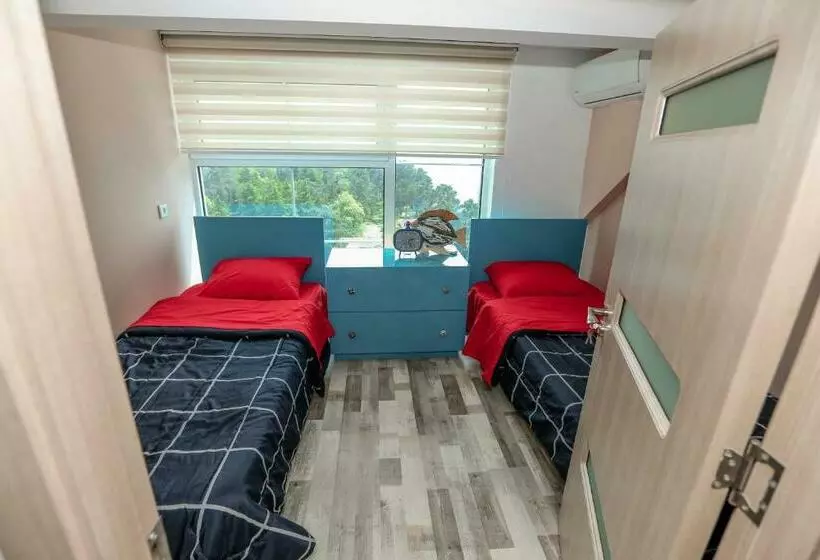 Black See Apartment