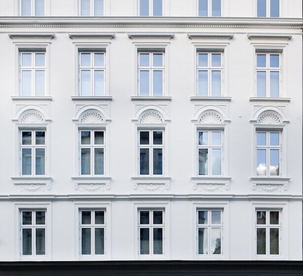 Eric Vökel Boutique Apartments   Copenhagen Suites