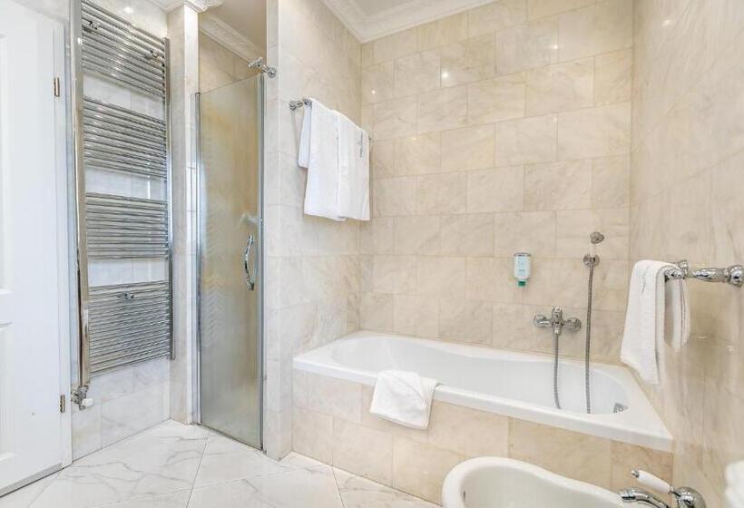 هتل Villa Bellevue Portoroz Portorose