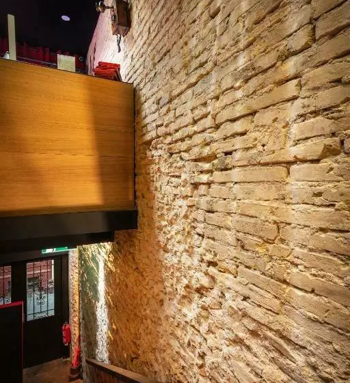 هتل Zrooms&suites Hostel Boutique
