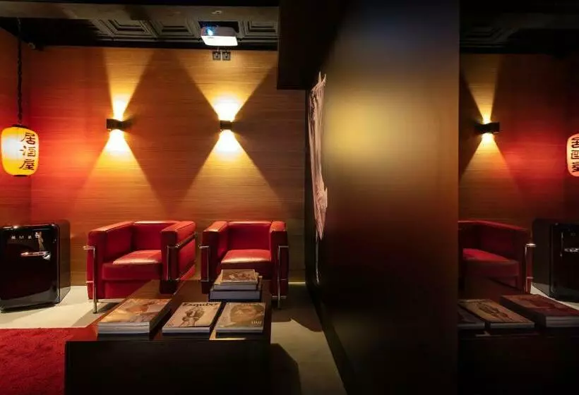 هتل Zrooms&suites Hostel Boutique