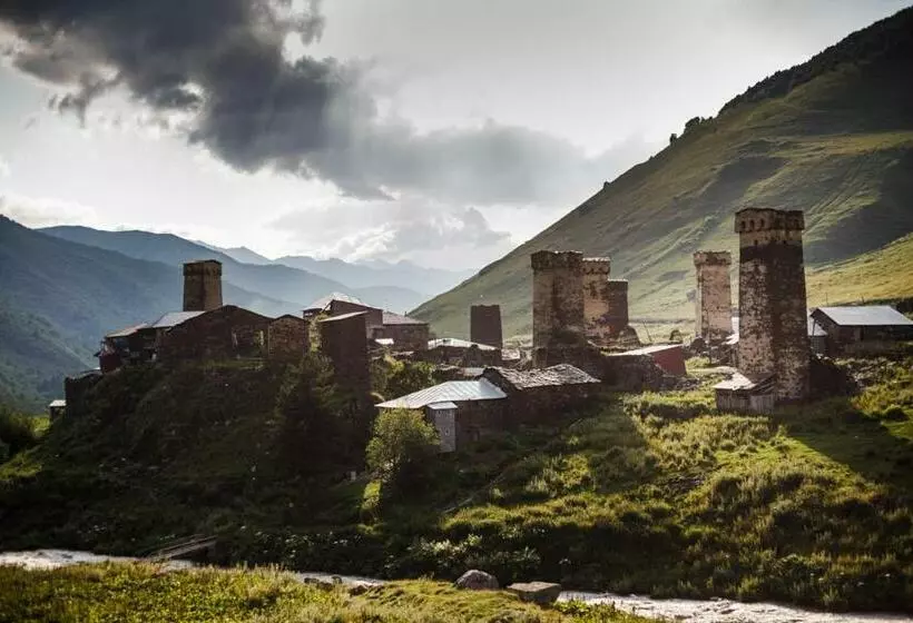 پانسیون Agra Ushguli