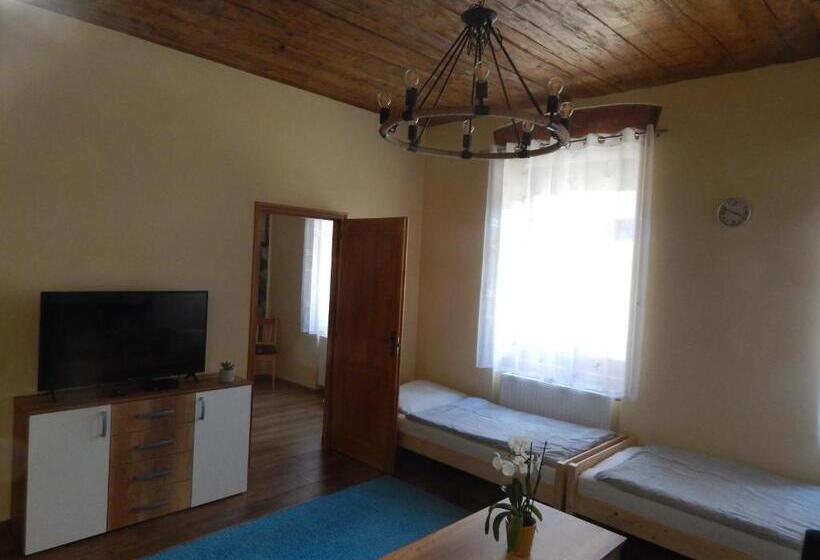 ペンション Boros Vendégház I