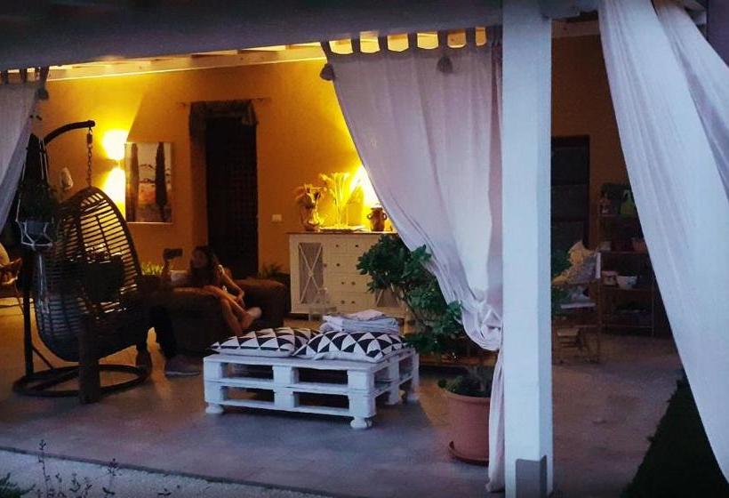 بنسيون Alice S Room By Casolare Isabella