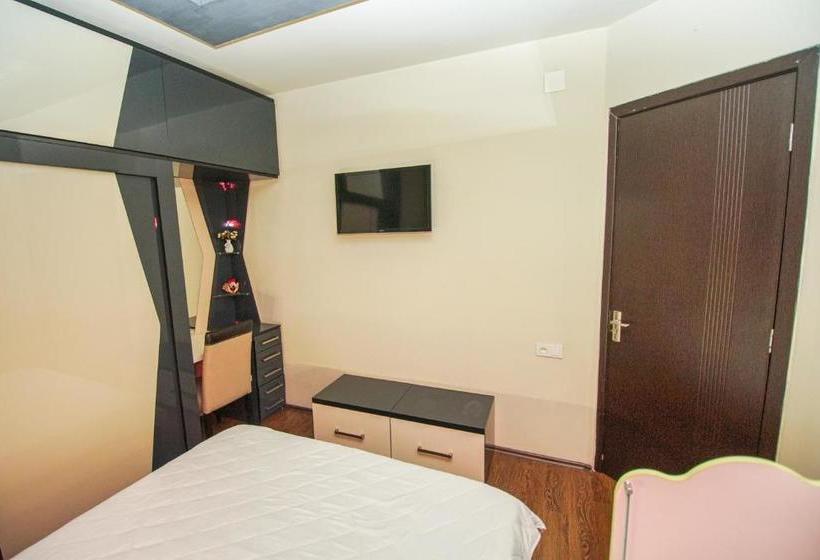 پانسیون Edo Apartment