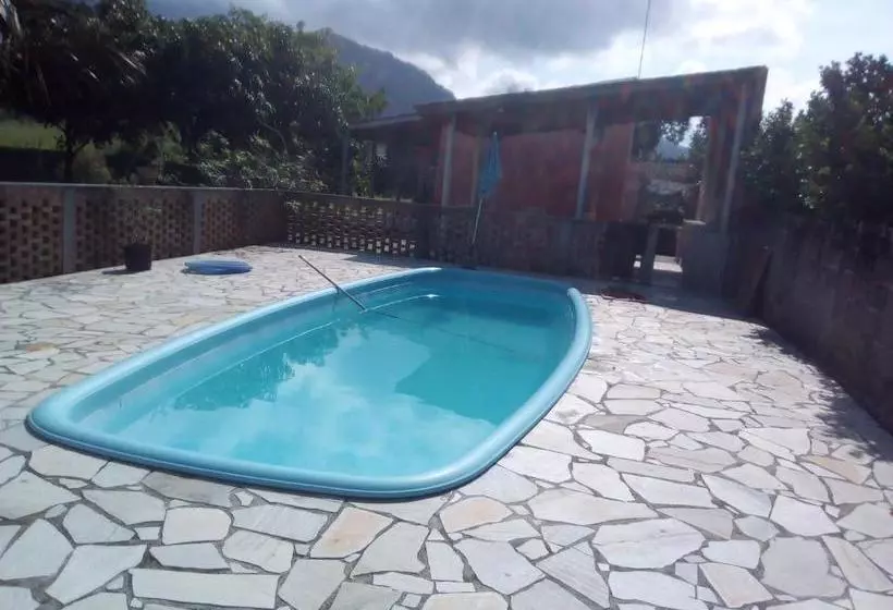 Majatalo Locação P Final De Semana Mourada Térrea