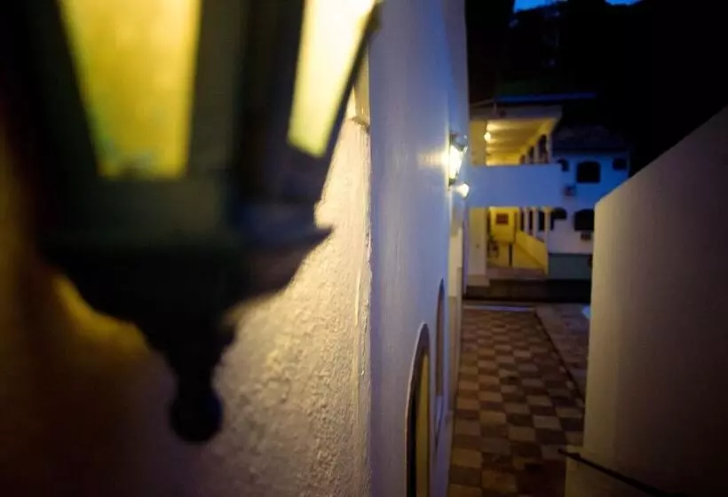 ペンション Pousada Martinez