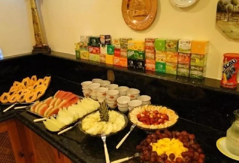 ペンション Pousada Martinez