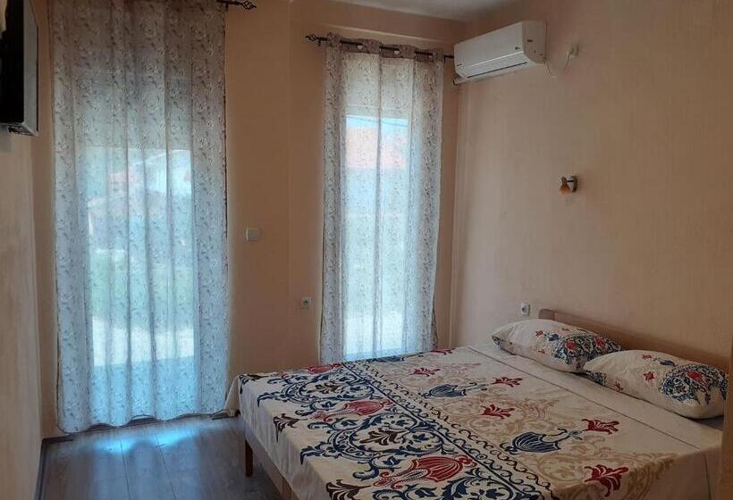 پانسیون Sunshine