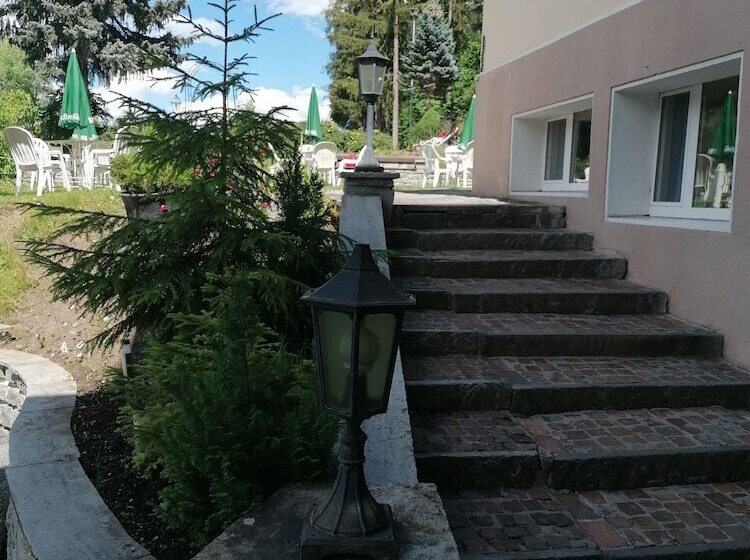 Garten & Golf Hotel Villa Maria