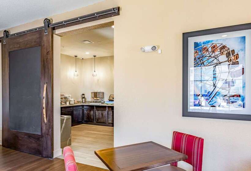 호텔 Comfort Inn Altoonades Moines