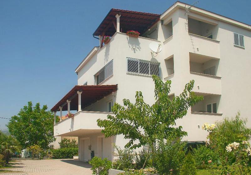 Hotel Apartments Elza