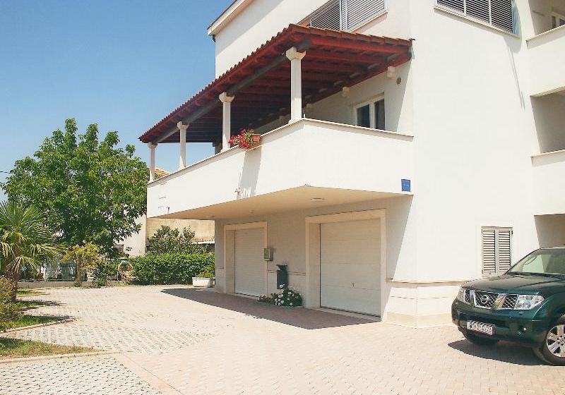 Hotel Apartments Elza