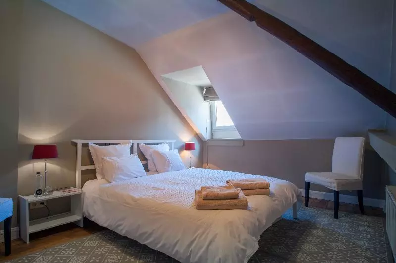 هتل Be&be Sablon 11