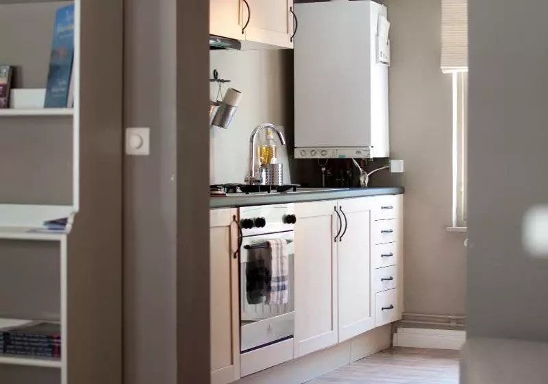 هتل Be&be Sablon 11