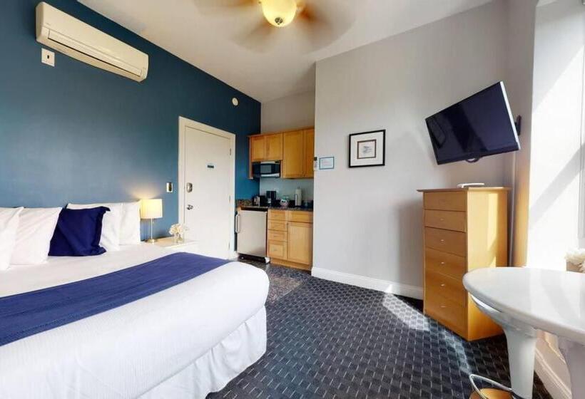 Stylish Downtown Studio In The Boston, C.ave #34