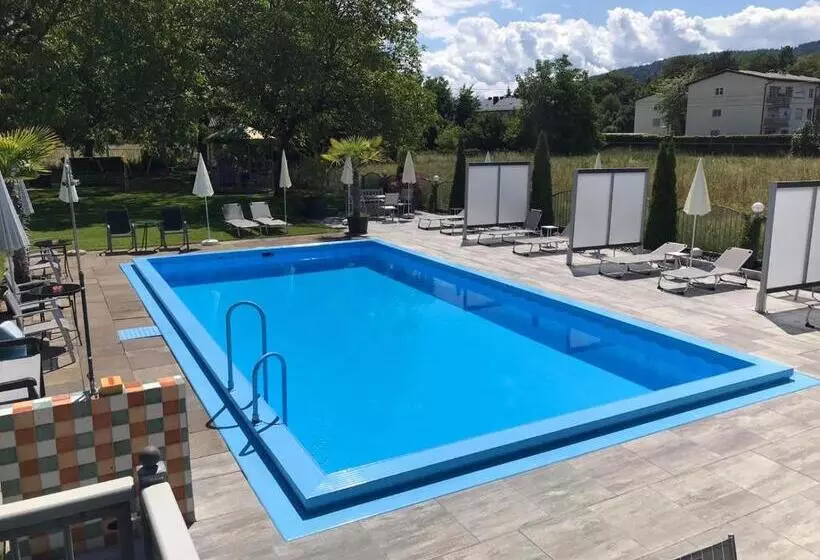 Majatalo Ferienanlage Seehof