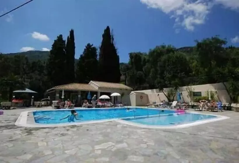 Gina Studios
