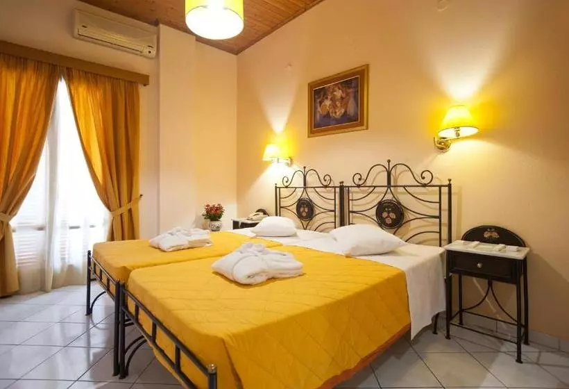 호텔 Acropole Delphi City