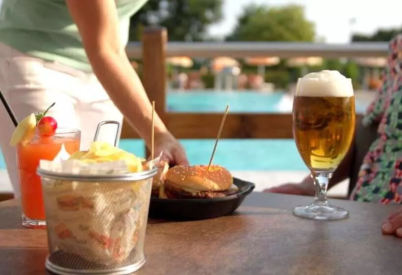 Отель Ancora Sport