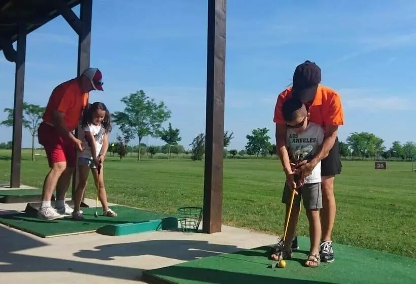 Отель Ancora Sport