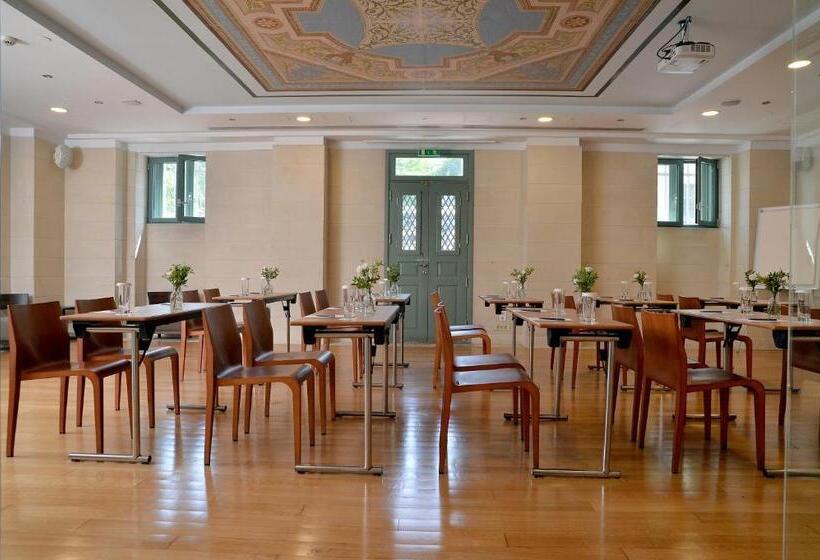 בית מלון כפרי Athenaeum Eridanus Luxury