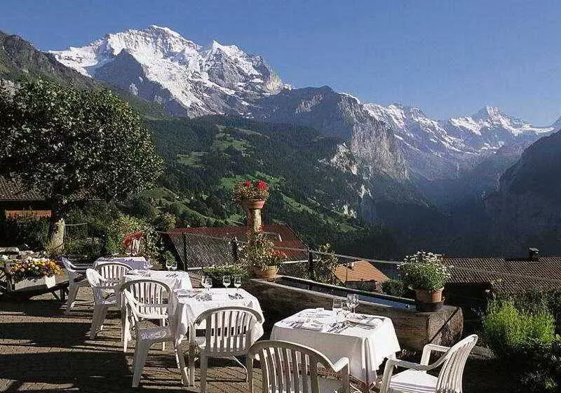 ホテル Bellevue Traditional Swiss Hideaway