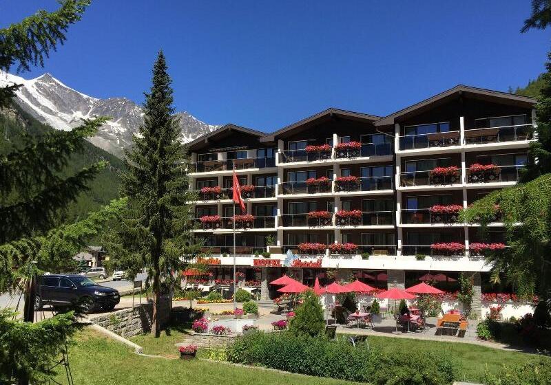 Hotell Kristallsaphir Superior