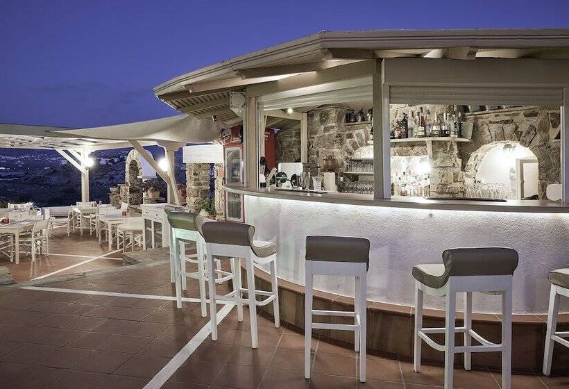 هتل Naxos Magic Village