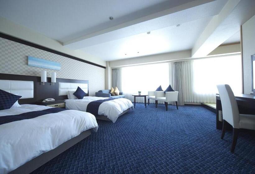 בית מלון כפרי Grand Mercure Lake Biwa Resort & Spa