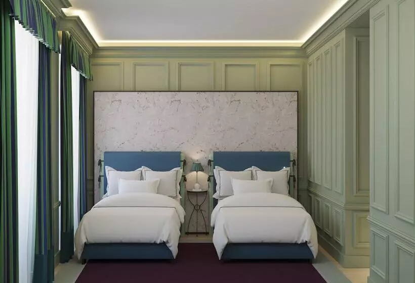 هتل Room Mate Isabella