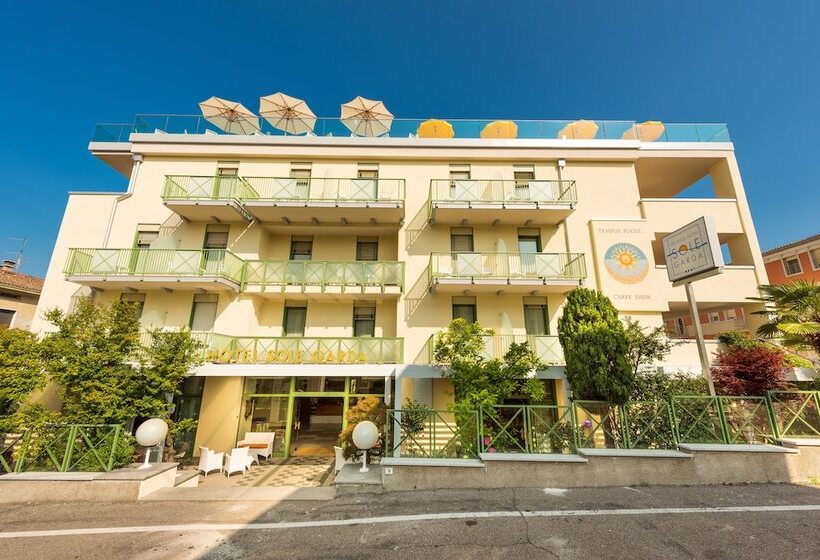 Sky Pool Hotel Sole Garda