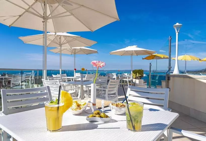 Sky Pool Hotel Sole Garda