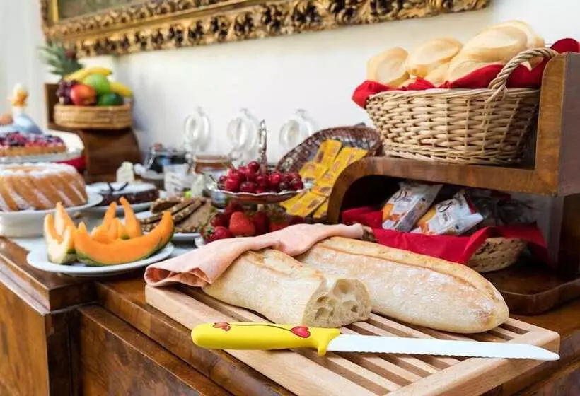 Отель Villa Albertina