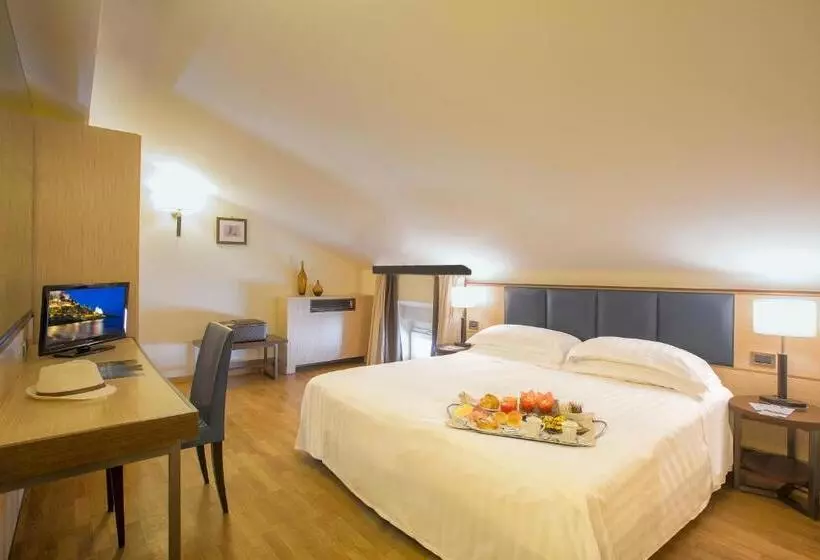 ホテル Virgilio Grand