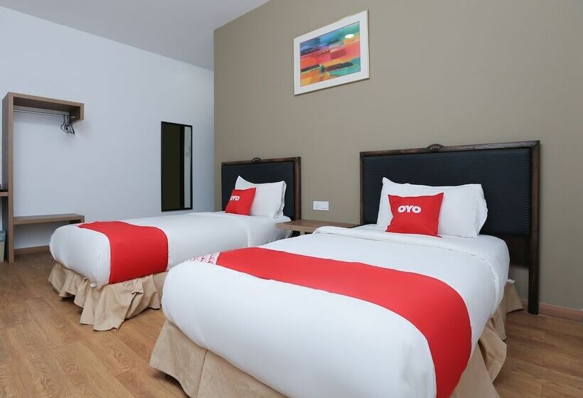 Hotel Oyo 89915 East Mount