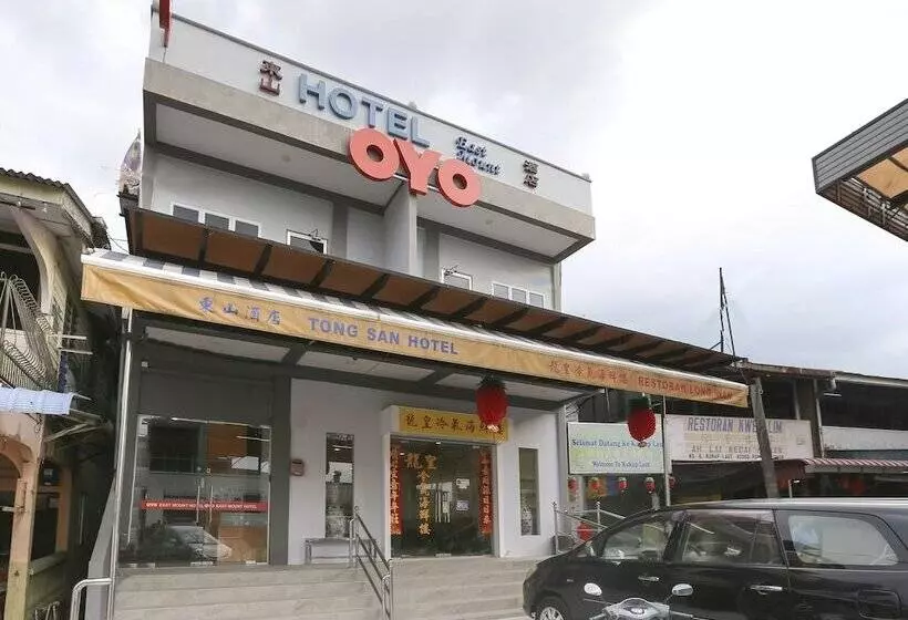 Hotelli Oyo 89915 East Mount