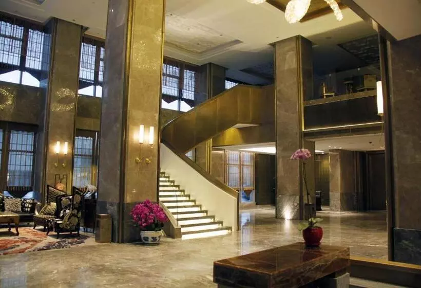 هتل The Pearl Boutique