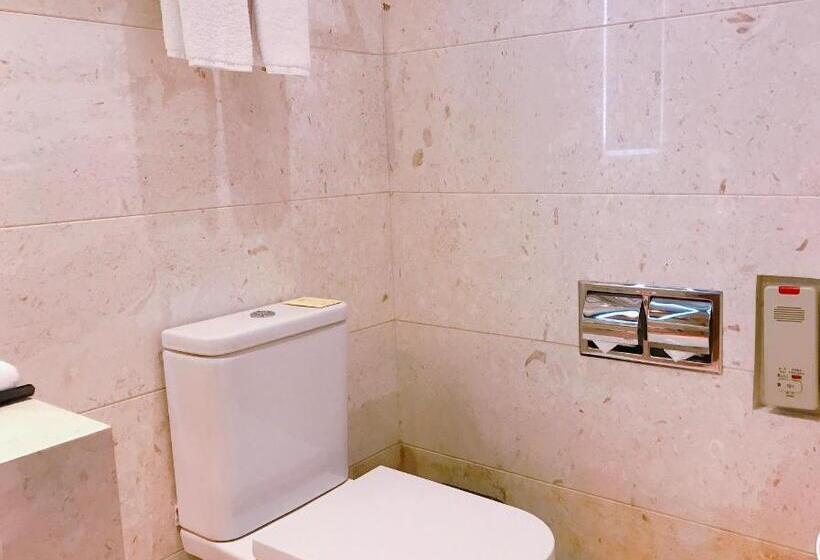 酒店 The Pearl Boutique