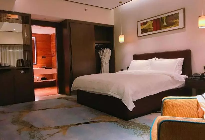 هتل The Pearl Boutique