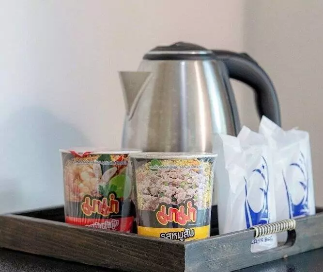 هتل The Target Residence