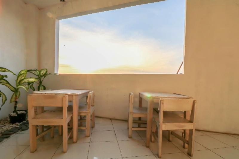 Simona Hotel By Oyo Rooms