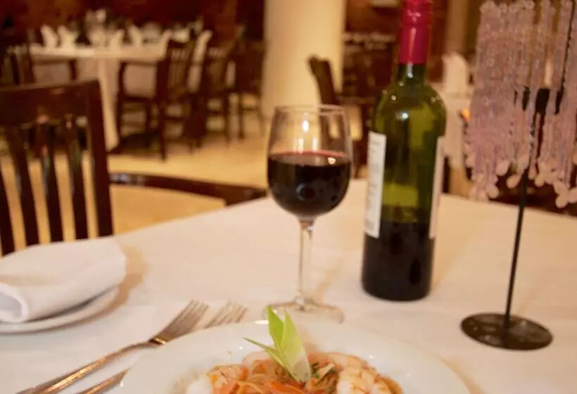 ホテル Gr Solaris Lighthouse