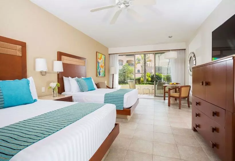 ホテル Gr Solaris Lighthouse