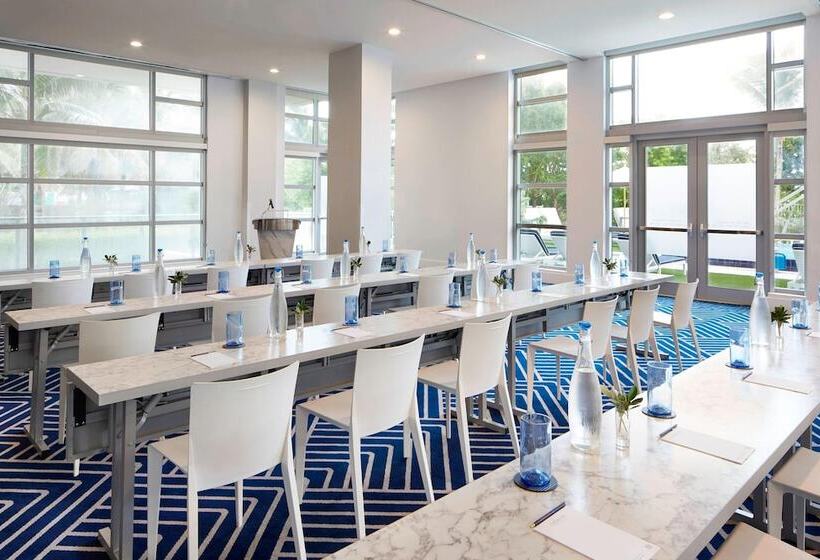 Cadillac Hotel & Beach Club, Autograph Collection