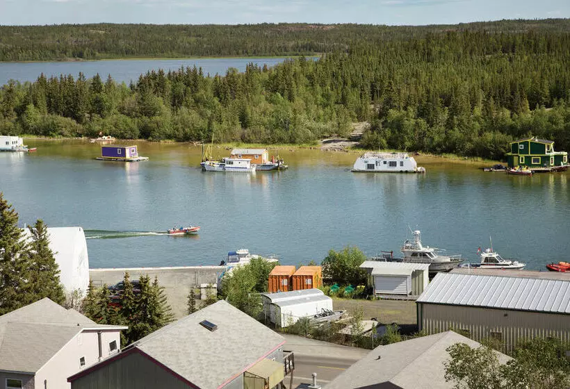 酒店 Coast Fraser Tower