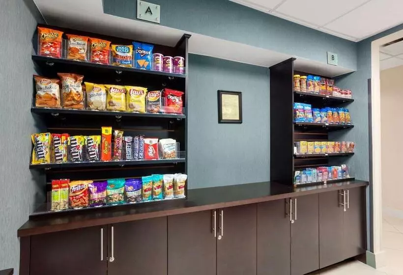 ホテル Country Inn & Suites By Radisson, Nashville Airport, Tn