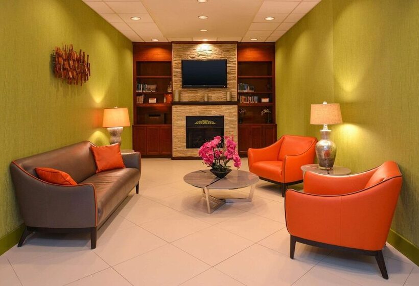 هتل Country Inn & Suites By Radisson, Nashville Airport, Tn