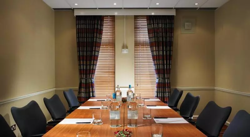 Delta Hotels By Marriott Waltham Abbey